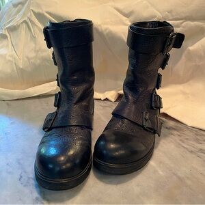 Marsell Women’s Black Buckle Leather Boots with Zipper